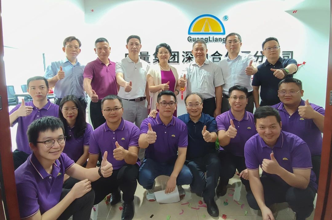 1696728141855442 520.jpg
